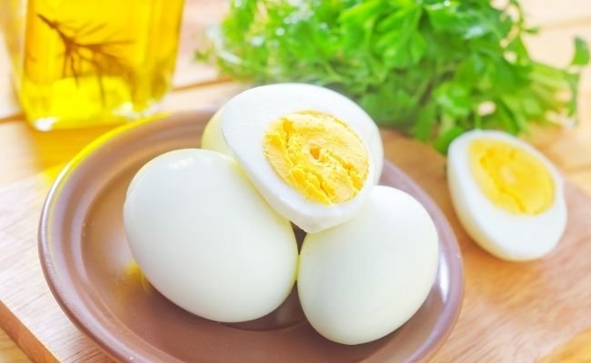 Cooked and Hard-Boiled Eggs- Are They Safe For Your Poodle